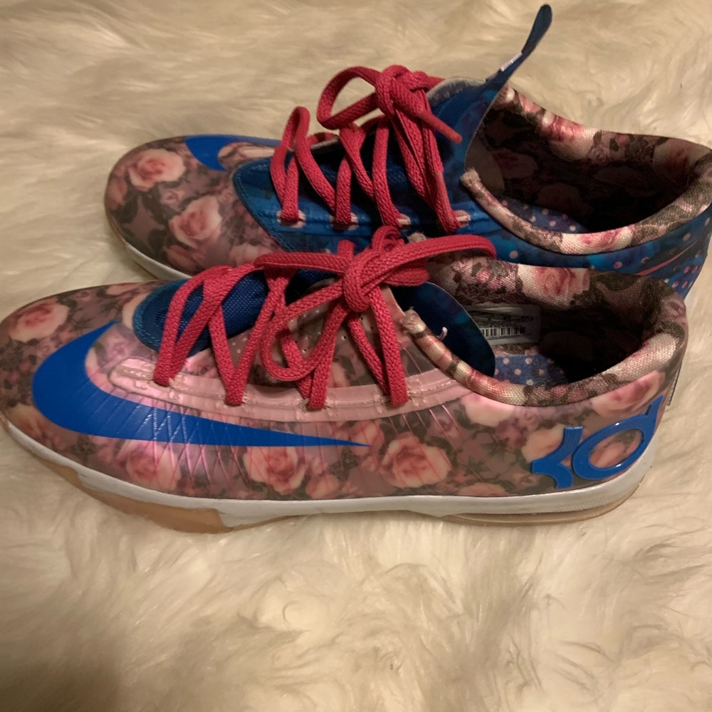 Aunt pearl Kevin Durants classics!